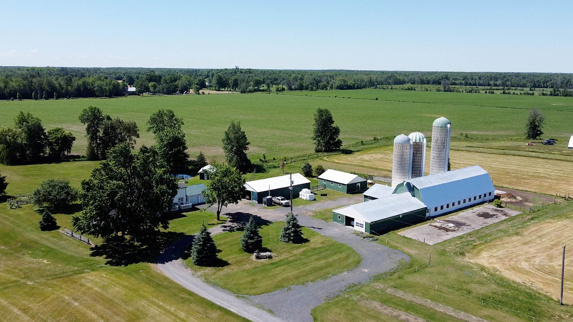 Ottawa farm for sale
